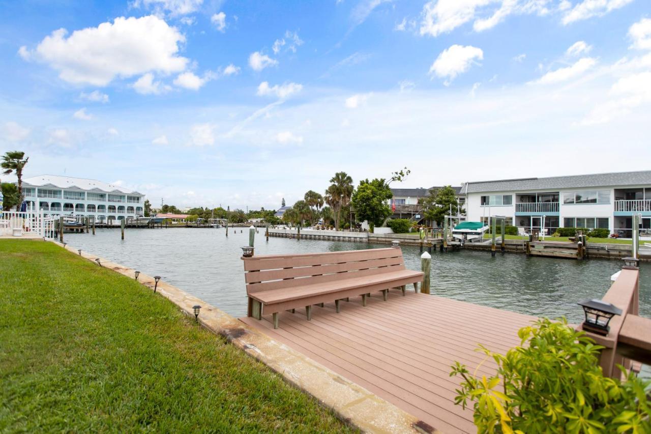 Ferienwohnung Funshine Pointe Capri St. Pete Beach Exterior foto